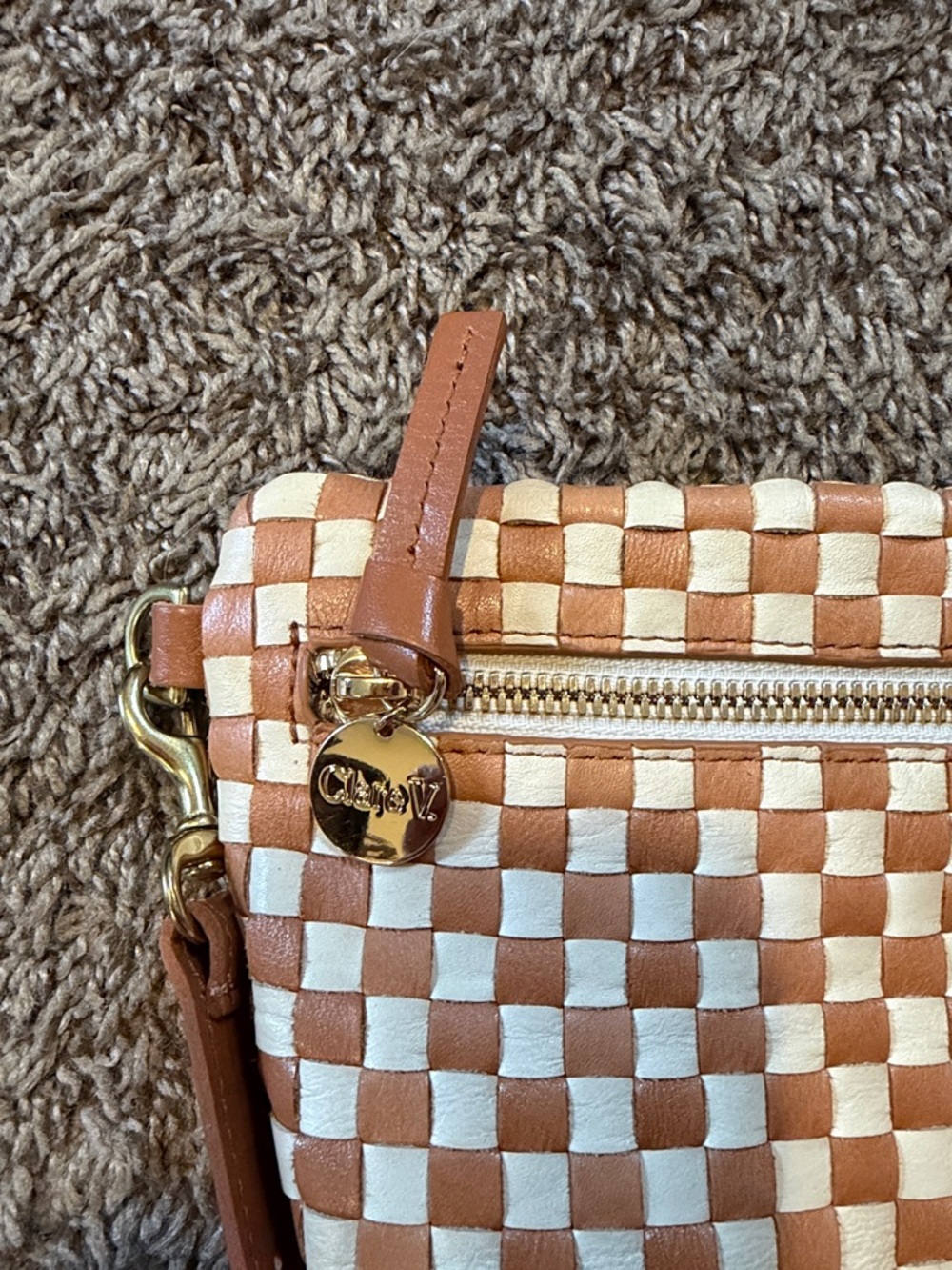 Clare V Grande Fanny Burnt Orange & Cream Crossbody Bag with Adjustable Strap - Picture 4 of 12